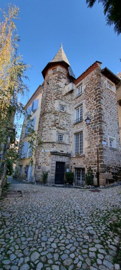 Maison Au Loup - Superbe Ancien Hotel Particulier Du Xvie Siecle Au Coeur De La Vieille Ville Du Puy Le Puy-en-Velay Kültér fotó