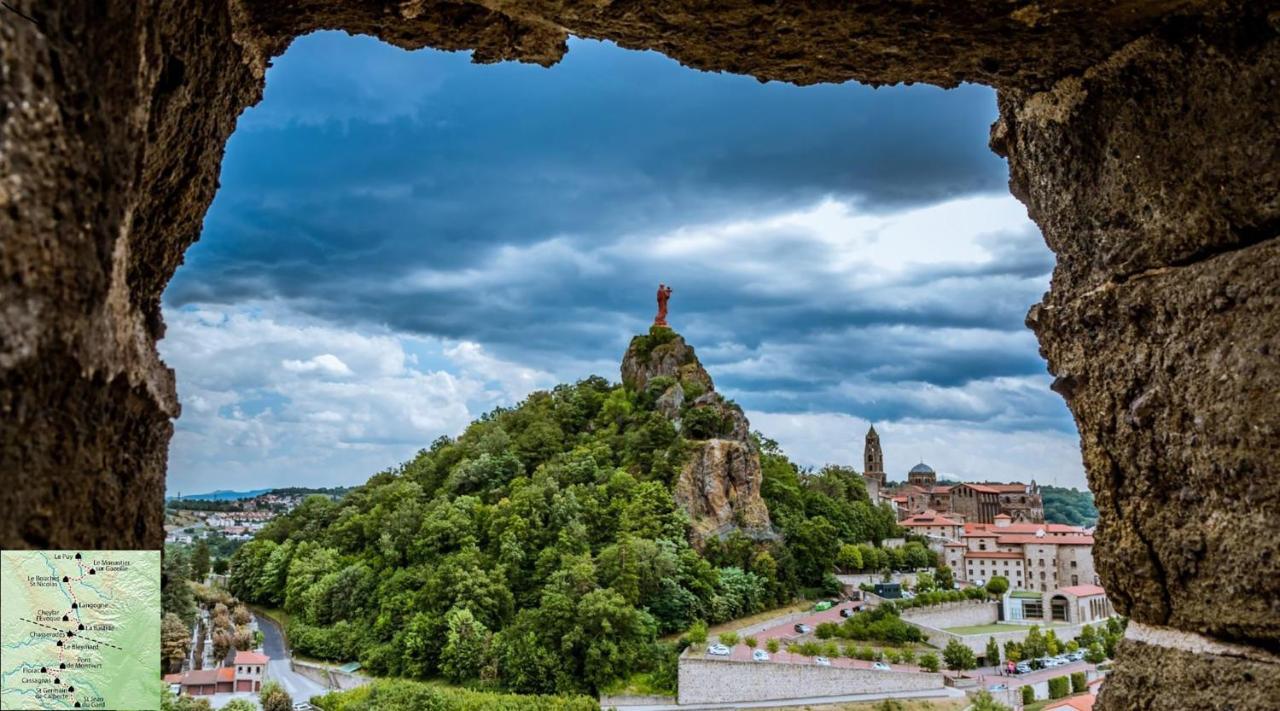 Maison Au Loup - Superbe Ancien Hotel Particulier Du Xvie Siecle Au Coeur De La Vieille Ville Du Puy Le Puy-en-Velay Kültér fotó
