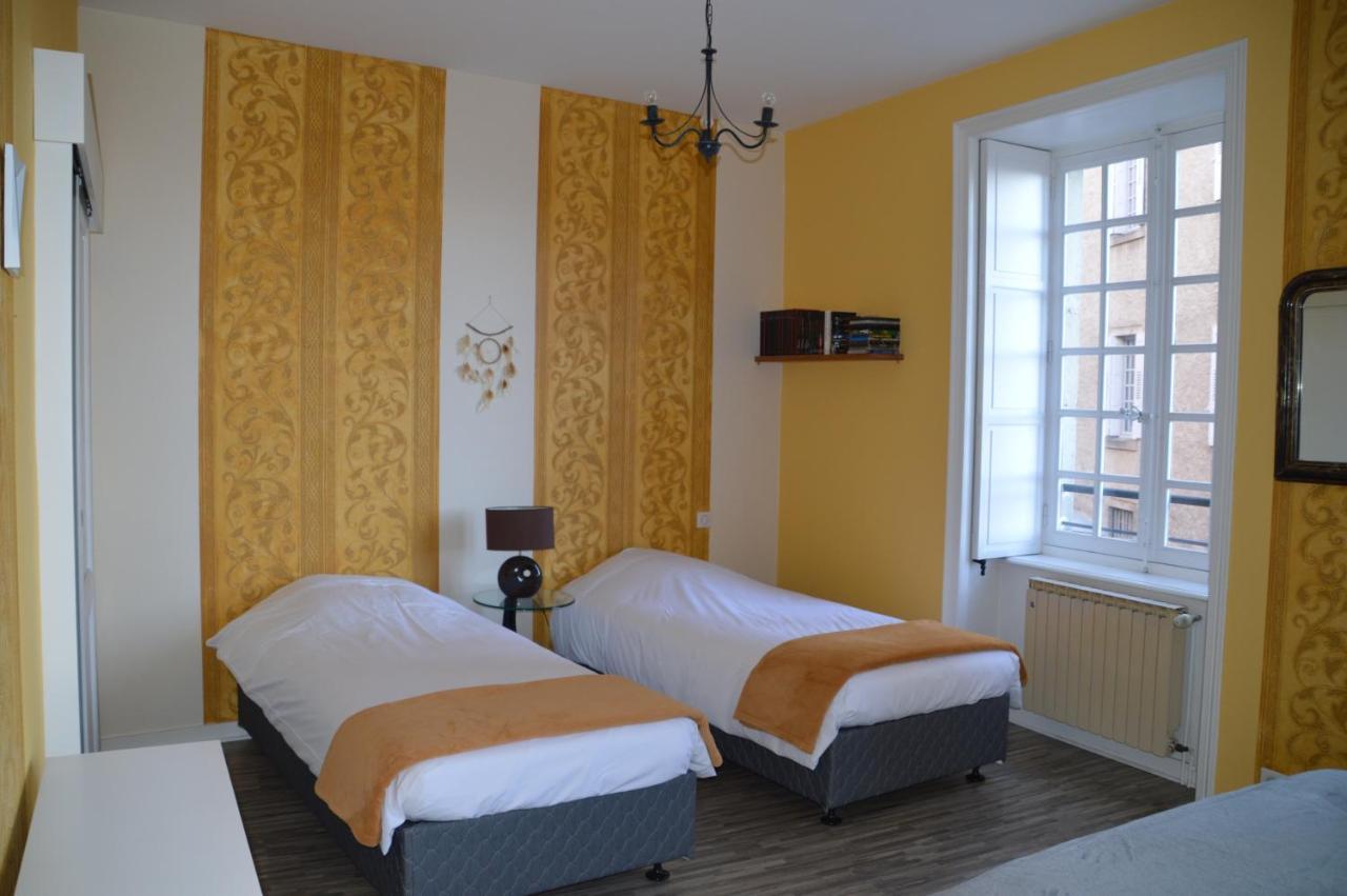 Maison Au Loup - Superbe Ancien Hotel Particulier Du Xvie Siecle Au Coeur De La Vieille Ville Du Puy Le Puy-en-Velay Kültér fotó